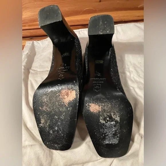 Ann Taylor Italian grey tweed pumps​​ - Picture 5 of 6